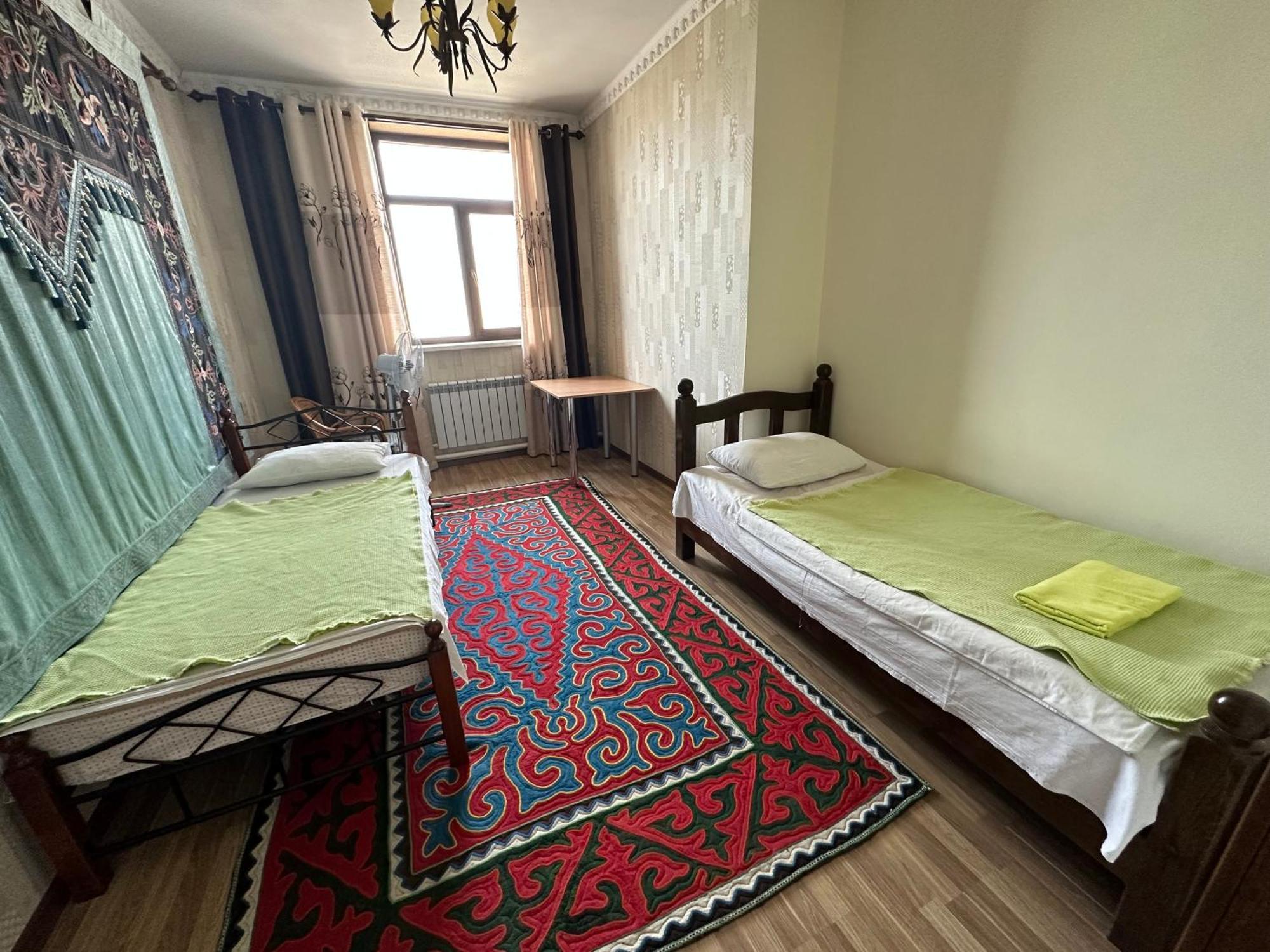 Kurak Homestay Bishkek Exterior foto