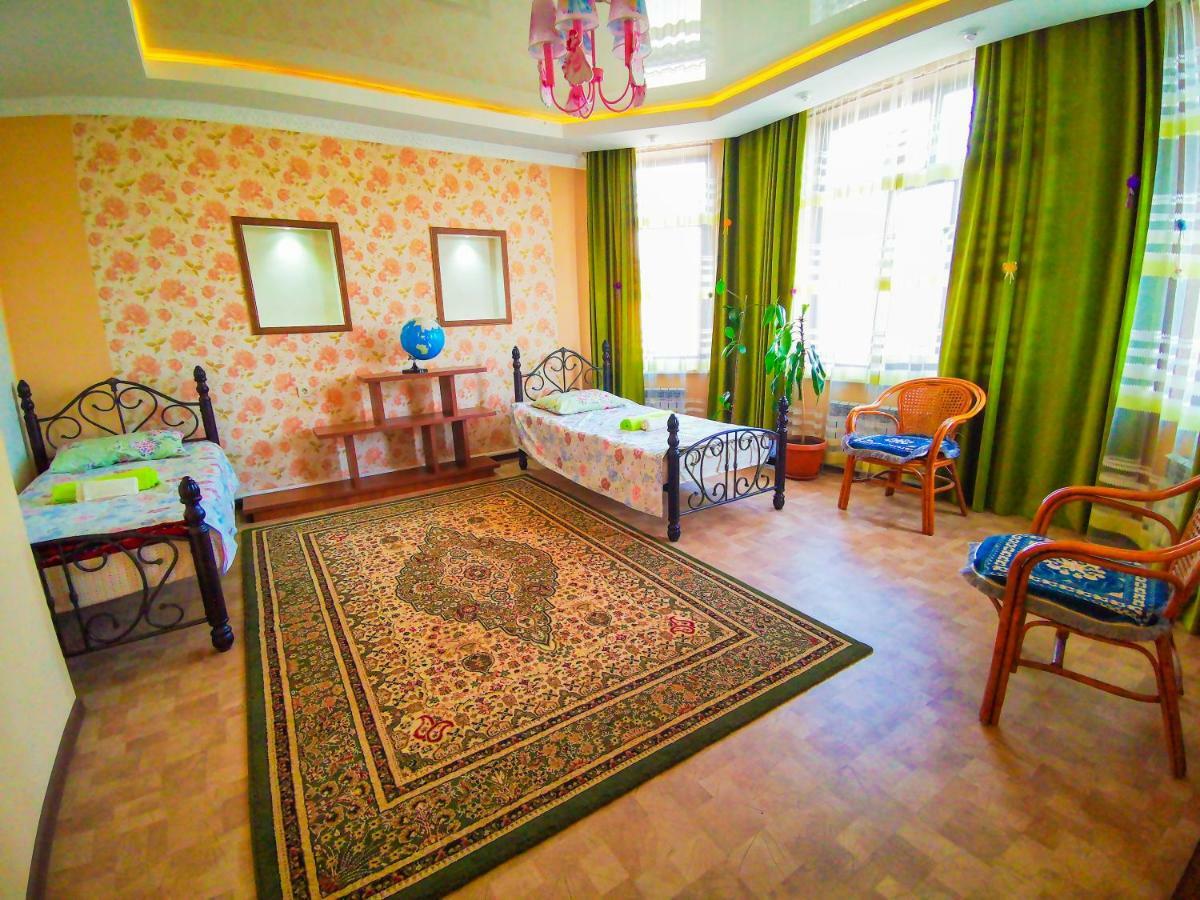 Kurak Homestay Bishkek Exterior foto